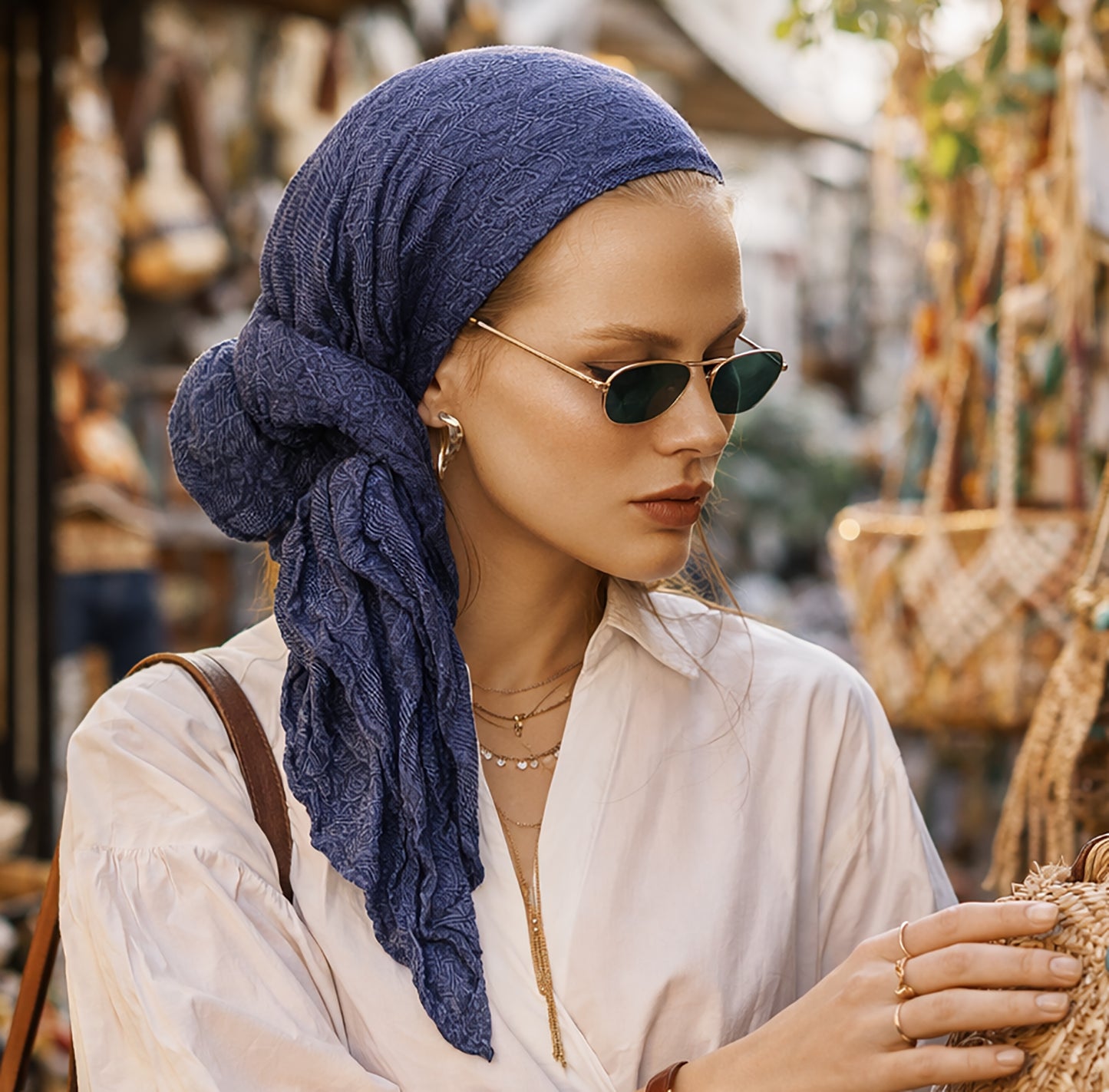 Black Headscarf Bun Volumizer – Large