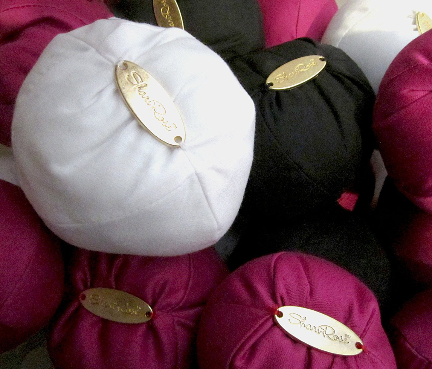 The perfect bun in seconds for your headscarf! (Large white)